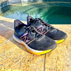 New Balance Athletic Shoes Size 10